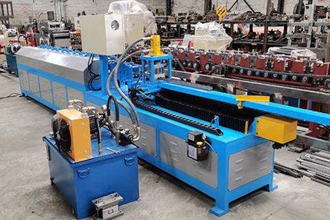 C型钢冷弯成型机-追剪